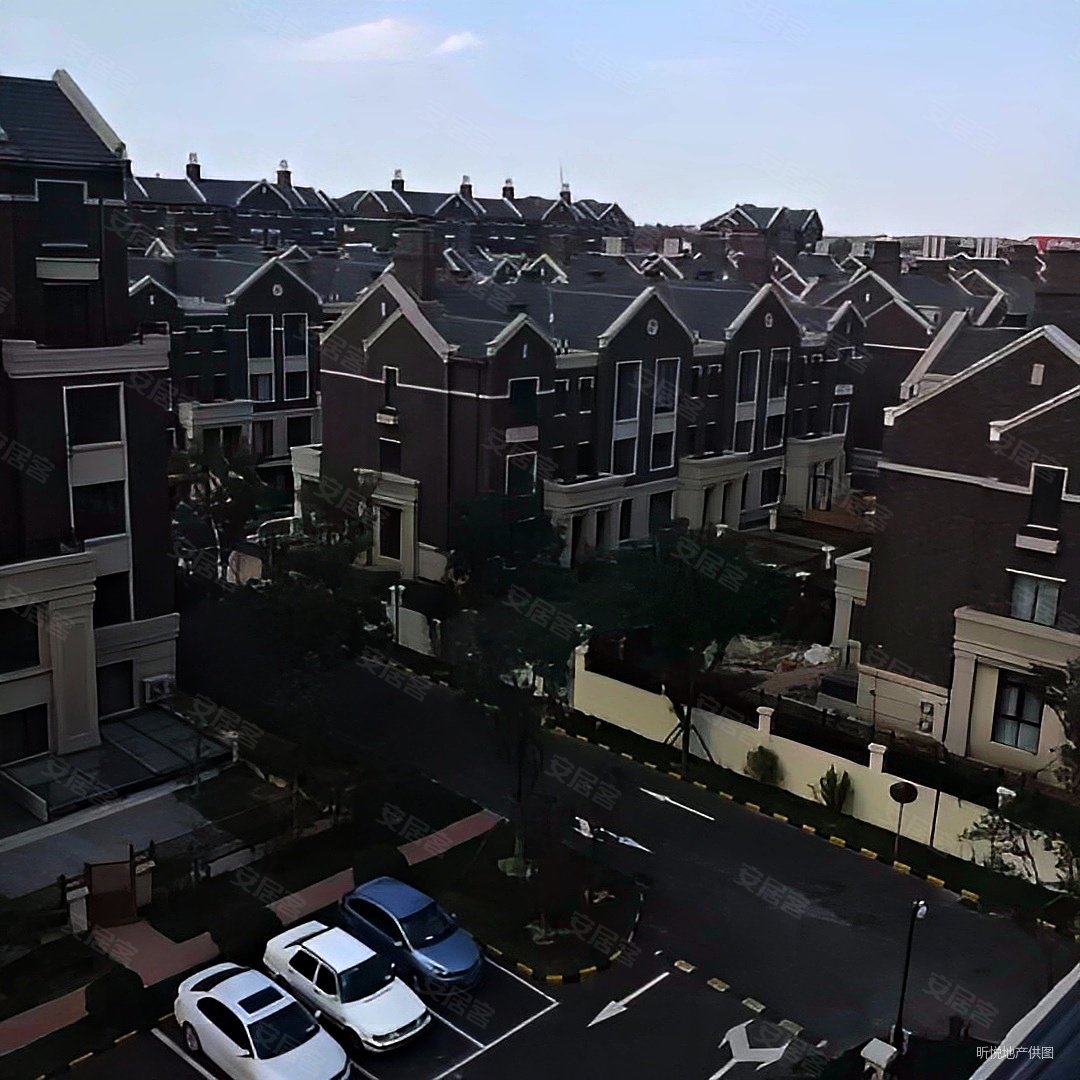 随时看房,凤河孔雀城(别墅)二手房,239万,5室2厅,4卫,185平米-天津