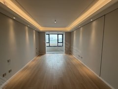 唐山路北远洋城房主在外地带露台 三室 精装修出租房源真实图片