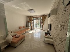 合肥庐江庐江城区安德利旁 精装修三居室 3台空调 家电齐全 看房有钥匙出租房源真实图片