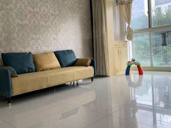 无锡江阴云亭金科东方大院敔山湾两室一厅一卫精装修租金1600出租房源