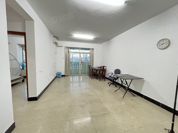 【多图】田心庆云花园,笋岗租房,田心庆云花园 2室1厅1卫 电梯房 68