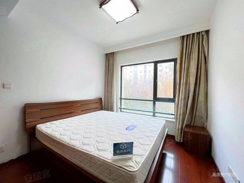 太湖锦园140平3室2卫精装送车位改善户型带电梯价格,,