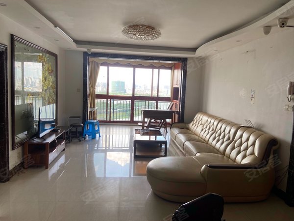 南宁青秀柳沙柳沙丽园柳沙丽园 4房租2300 一线江景 配齐出租 交通