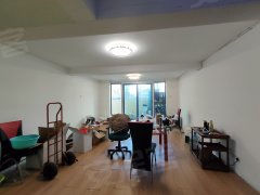 青岛城阳实验二小加州枫景 3室1厅1卫  电梯房 130平米出租房源真实图片