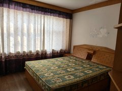 威海荣成荣成市区出租黎明西区3楼三室两厅一卫出租房源真实图片