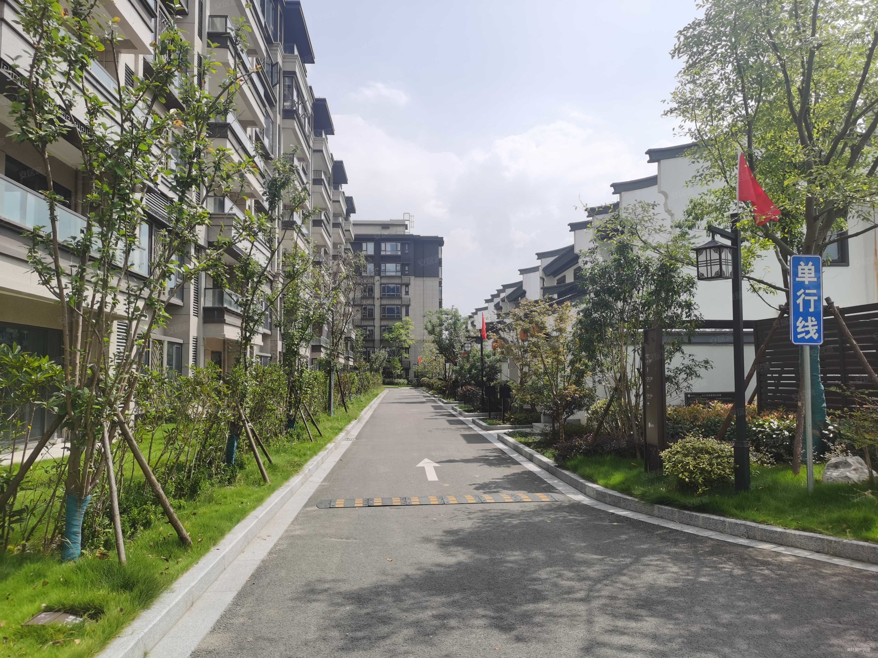 宁波房产网>宁波二手房>奉化二手房>惠中商城二手房>大爱书院小镇>