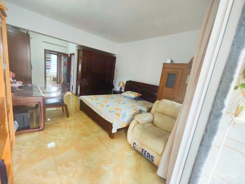 惠州豪宅标杆润园181平奢华大四房电梯小高层