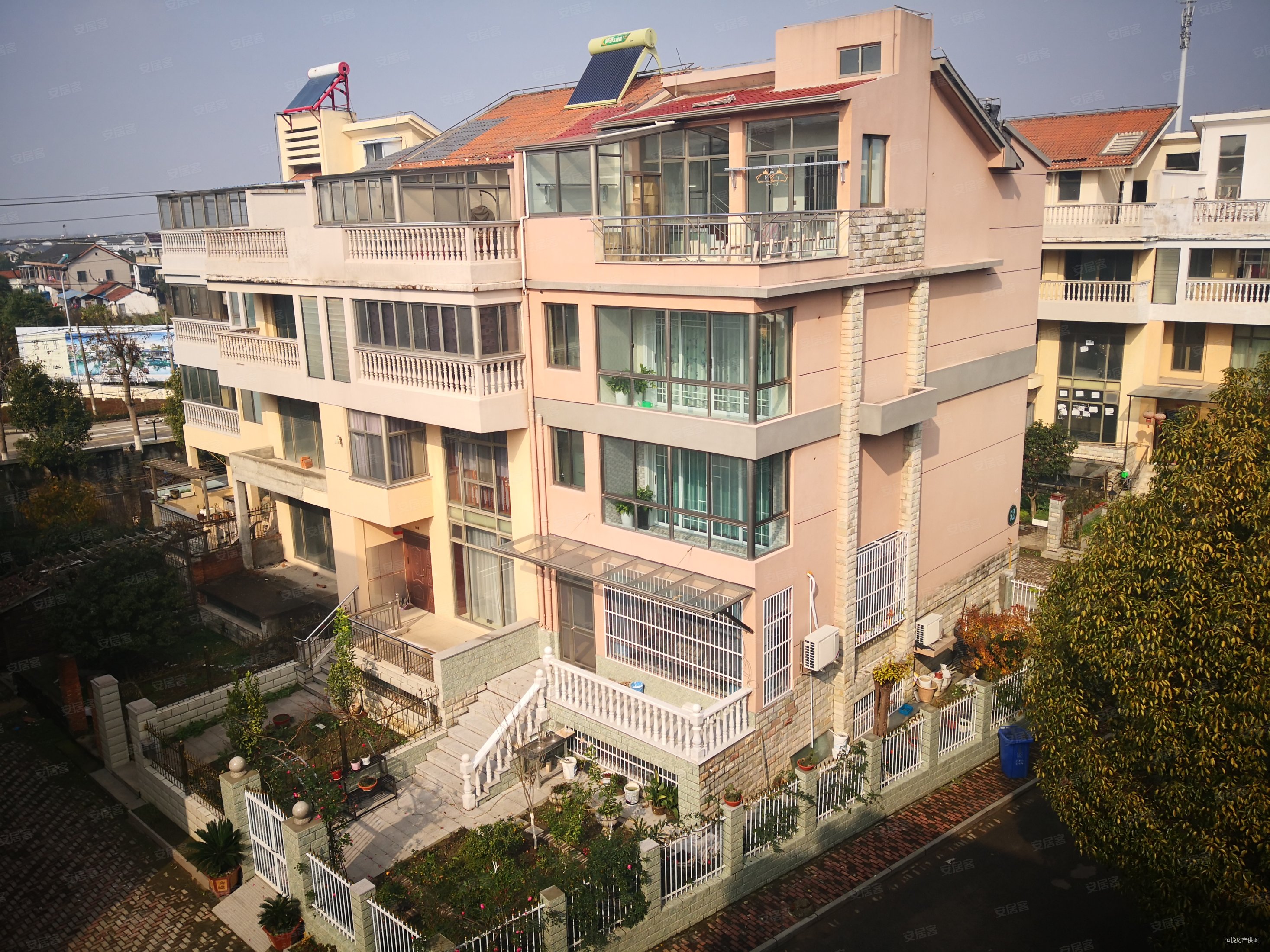 价格便宜,房东诚心售,鸿禧山庄二手房,380万,7室2厅,4卫,180平米-昆山