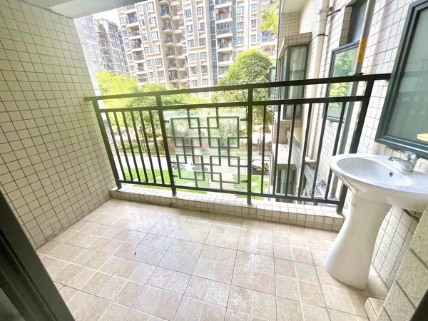 【多图】穗和家园,人和租房,无中价!人和小区两房!民用水电!可明火!