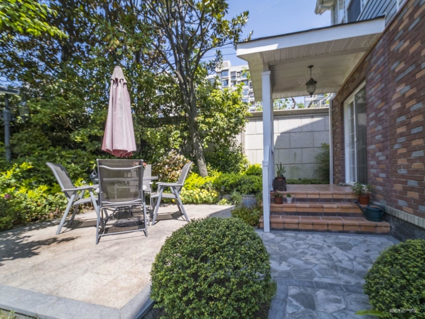 00万元,美林别墅二手房,2700万,4室2厅,2卫,250平米-上海安居客