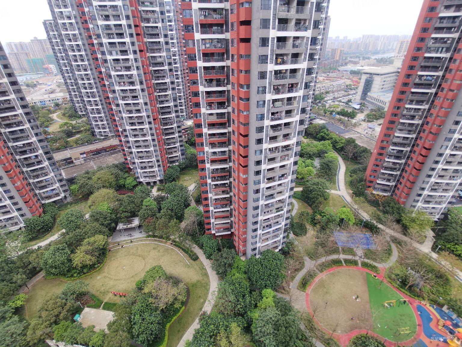 中信水岸城六期东南全新毛坯珊瑚湾南大门位置朝南