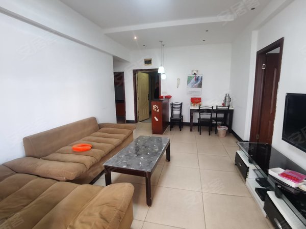 重庆南岸弹子石东海长洲a区弹子石环线旁 东海长洲a区 2室2厅1卫  精