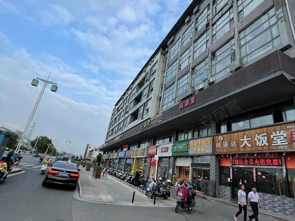 苏州相城渭塘中恒广场公寓中恒广场公寓 1室1厅1卫 36平 精装修 南北