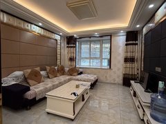 大丰大中大中城区东方汇贤居，精装。1楼，大三房，家电齐全，拎包入住出租房源真实图片