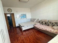 通辽科尔沁万达广场二中附近 两室一厅900每月 押一付三 定金留随时看出租房源真实图片