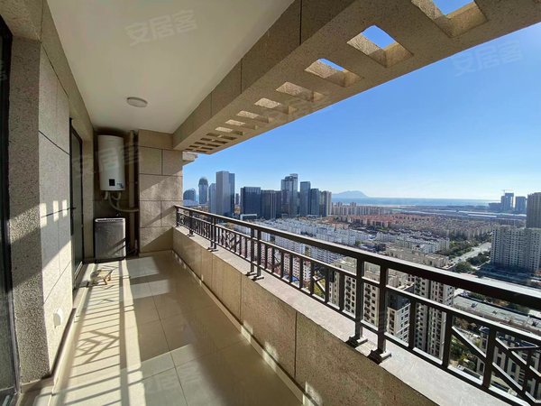 青岛黄岛隐珠红星天铂(二期)红星天铂 海景房 精装套三双卫 第一次