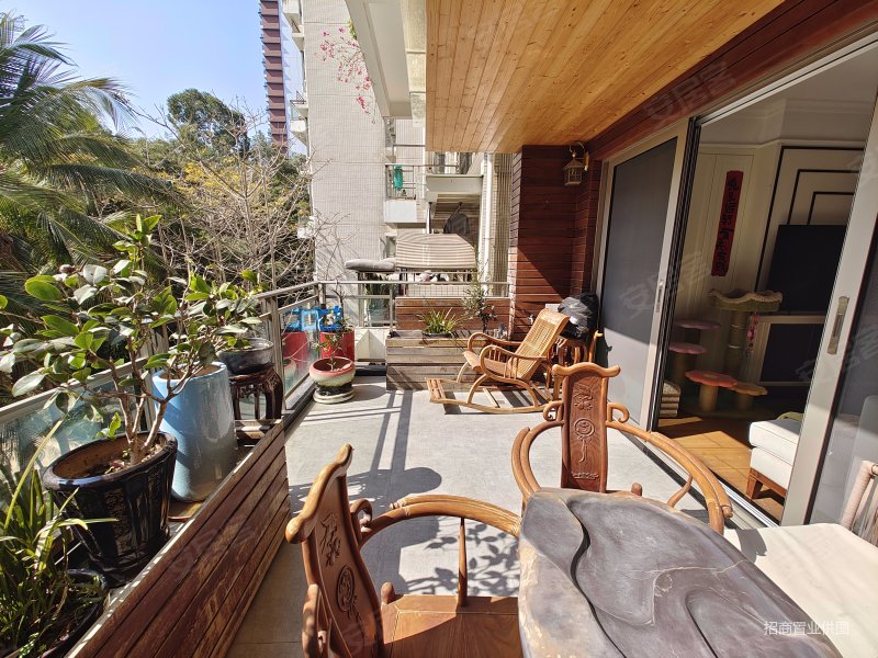 (海怡东方)200万豪装南北通41房,小高层,客厅出阳台,海怡东方花园二手