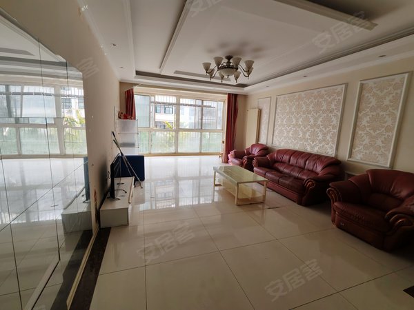 青岛李沧九水路山水雅居(李沧)山水雅居(李沧) 3室2厅2卫  150平米