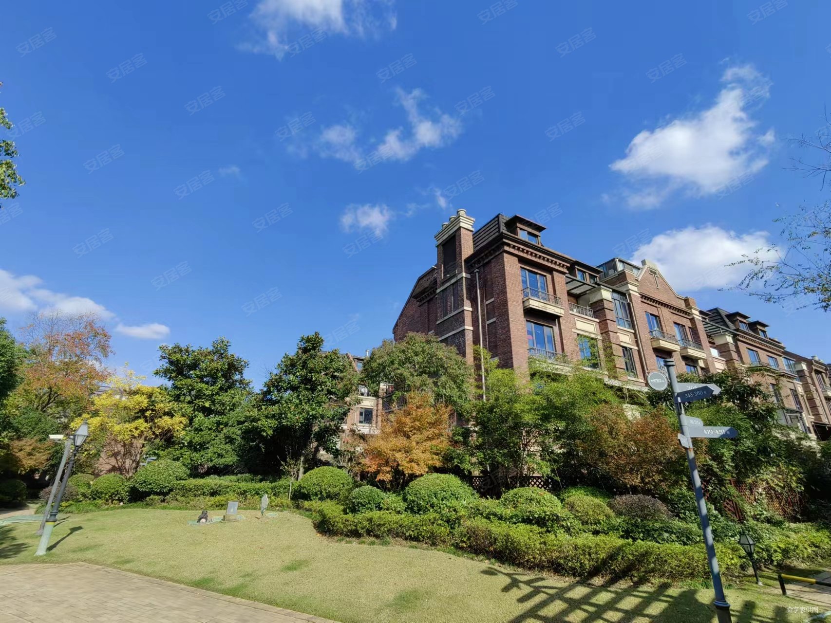 金地户型满五年自住房三期好位置紧临地铁交通方便