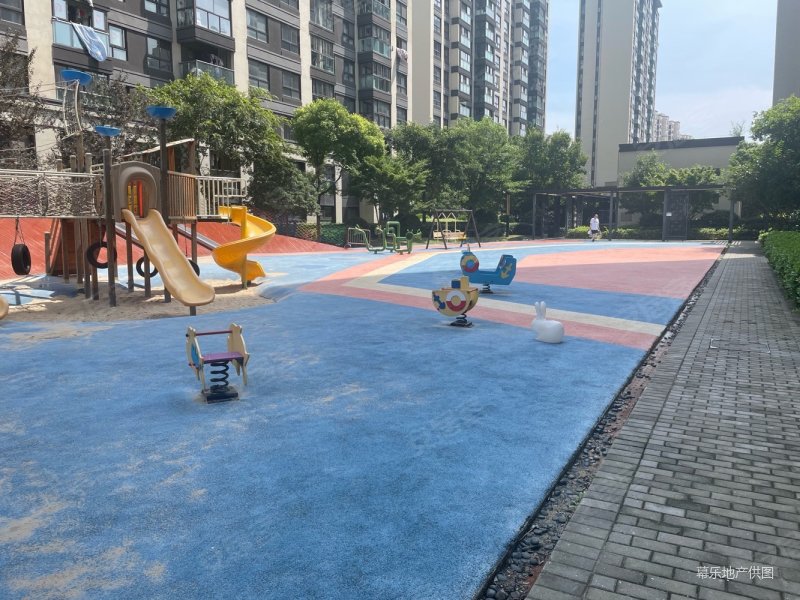 品质小区 精装两房 全层中央空调 超高买进价 诚心出售,禹洲府二手房