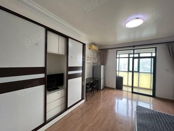 【多图】锦绣公寓,吴航租房,楼下小吃街 地铁口十洋旁边独门独户单身