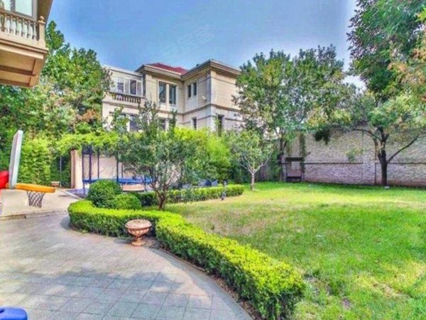 进贤泉发花园泉发花园二层独栋别墅  采光好 正南正北  有钥匙看房