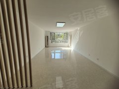 北京朝阳国贸国贸盛世嘉园全新精装修两居室，128平米，西南朝向随时看。出租房源真实图片