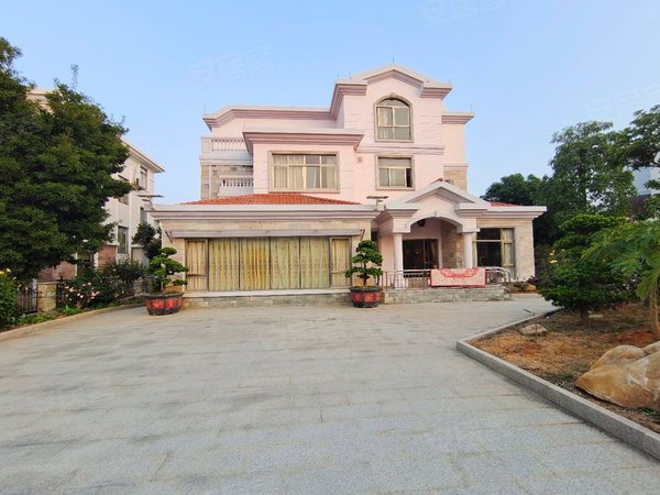 广州花都山前大道碧桂园棕榈岛碧桂园棕榈岛 7室4厅5卫 南北通透 413