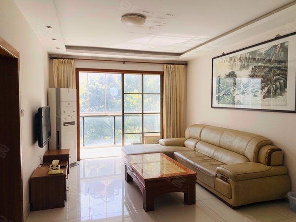 苏州太仓城厢上海花园上海花园电梯洋房精装修2房2厅2卫保养非常好