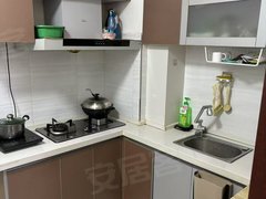 鞍山海城永安路可月租嘉和阳光苑 1室1厅1卫 精装修 电梯房 40平出租房源真实图片