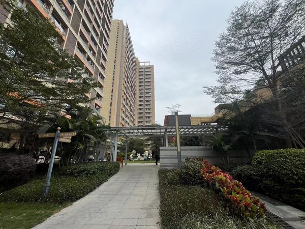 泽州保利达小行星新桥保利达精装一房出租 民水民电 可办月卡 小区