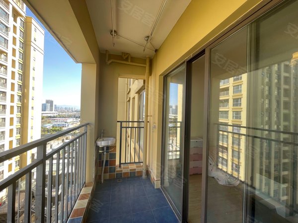 昆明官渡新螺蛳湾东福佳园东福家园三室出租 拎包入住 南北通透 仅租