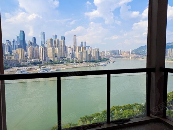 重庆南岸南滨路珊瑚水岸(一期)珊瑚水岸 一线江景 3房2厅2卫 品质小区