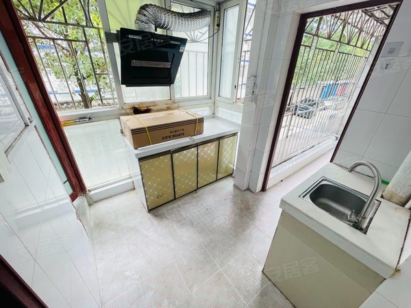 深圳南山西丽石鼓花园(不发假房)西丽万科云城旁,石鼓花园小区一房一