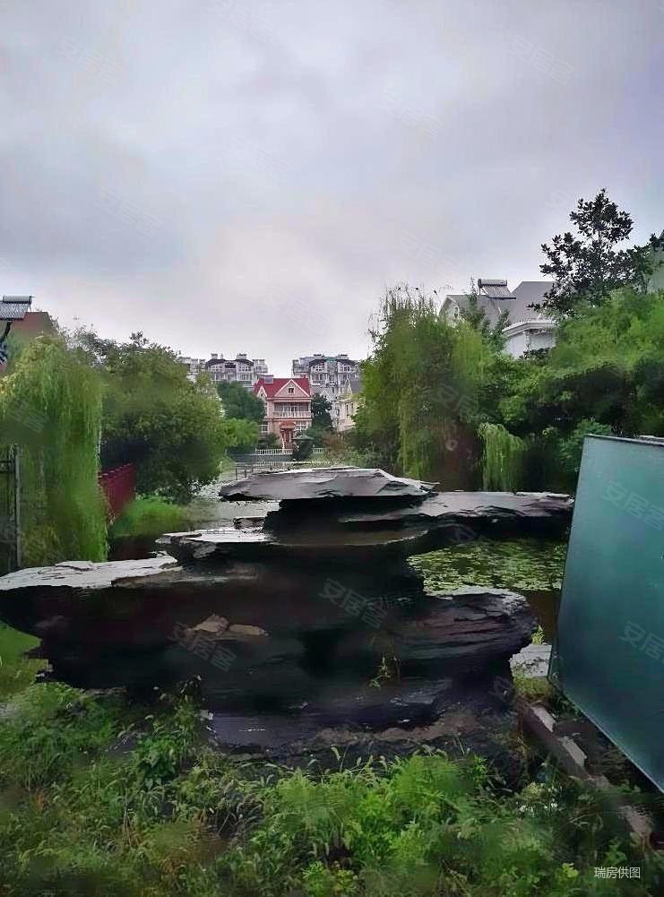 带院子 260w 3号线地铁口 飞机户 3房 靠南京南,碧水湾西园二手房,273