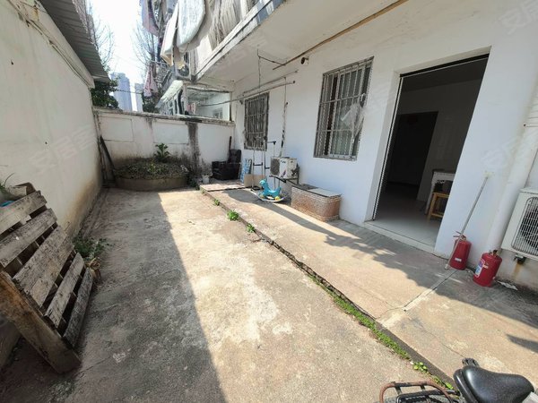 【多图】南园新村(太仓),城厢租房,南洋附近底楼带院子,停车免费,有