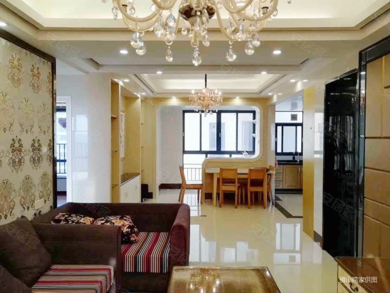 佛山房产网>佛山二手房>禅城二手房>魁奇二手房>依云上城>800_600