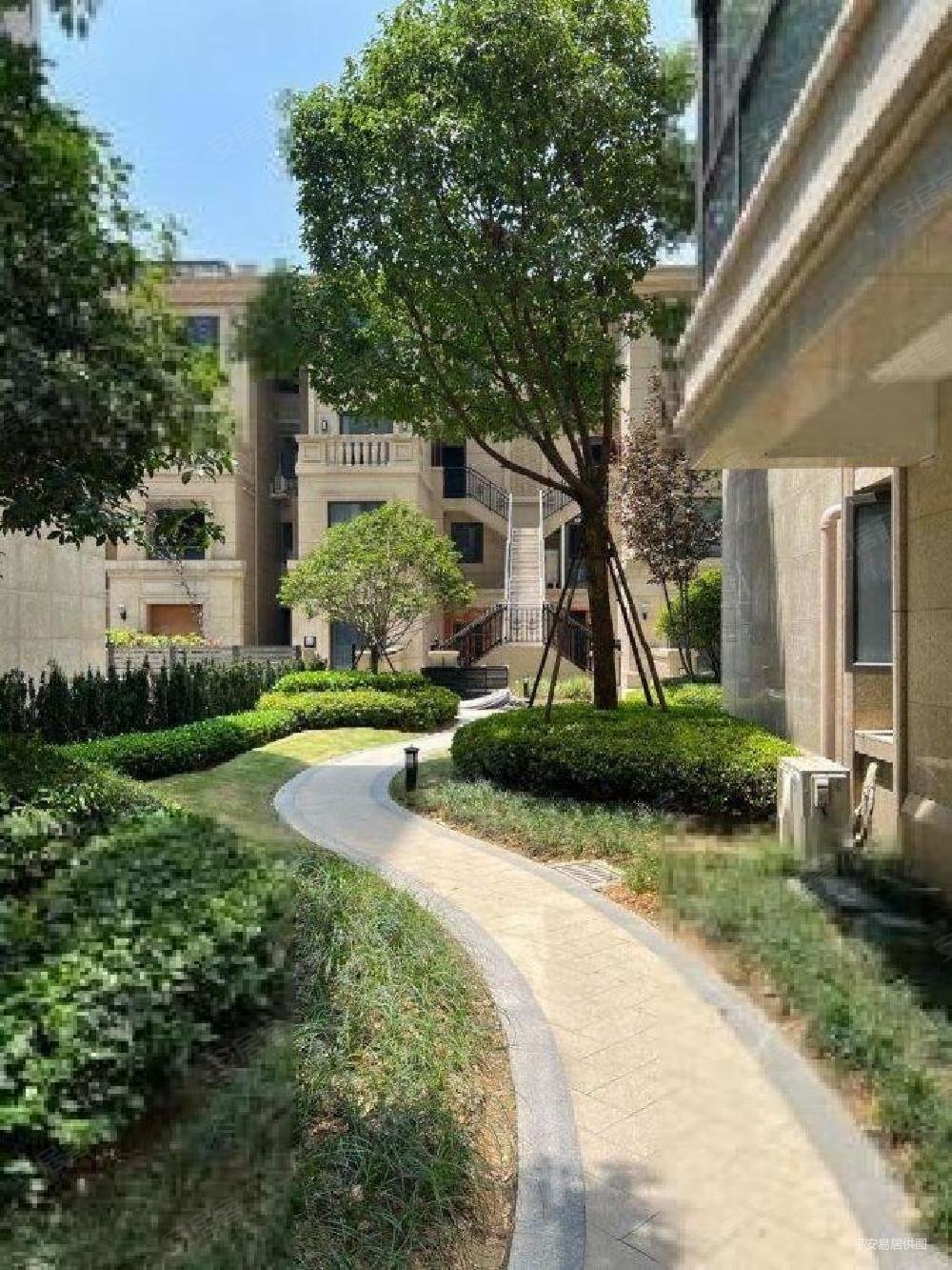 华鸿时代中央公园精装修小户型急售