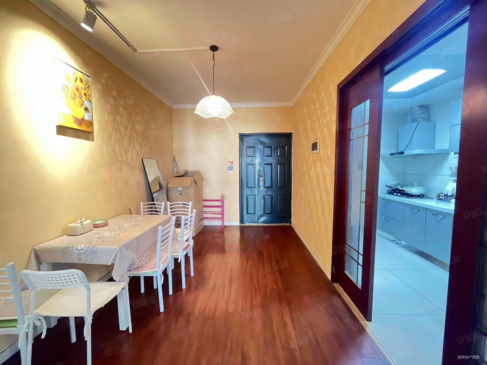 滇池路 商业配套成熟 出行方便 装修好 近地铁 小区新,金坤尚城长乐里