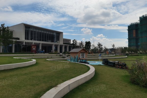 融创翡翠海岸城