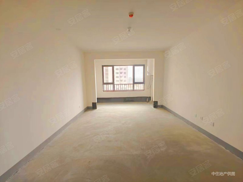 福泰西区138平79万走一手房手续少税