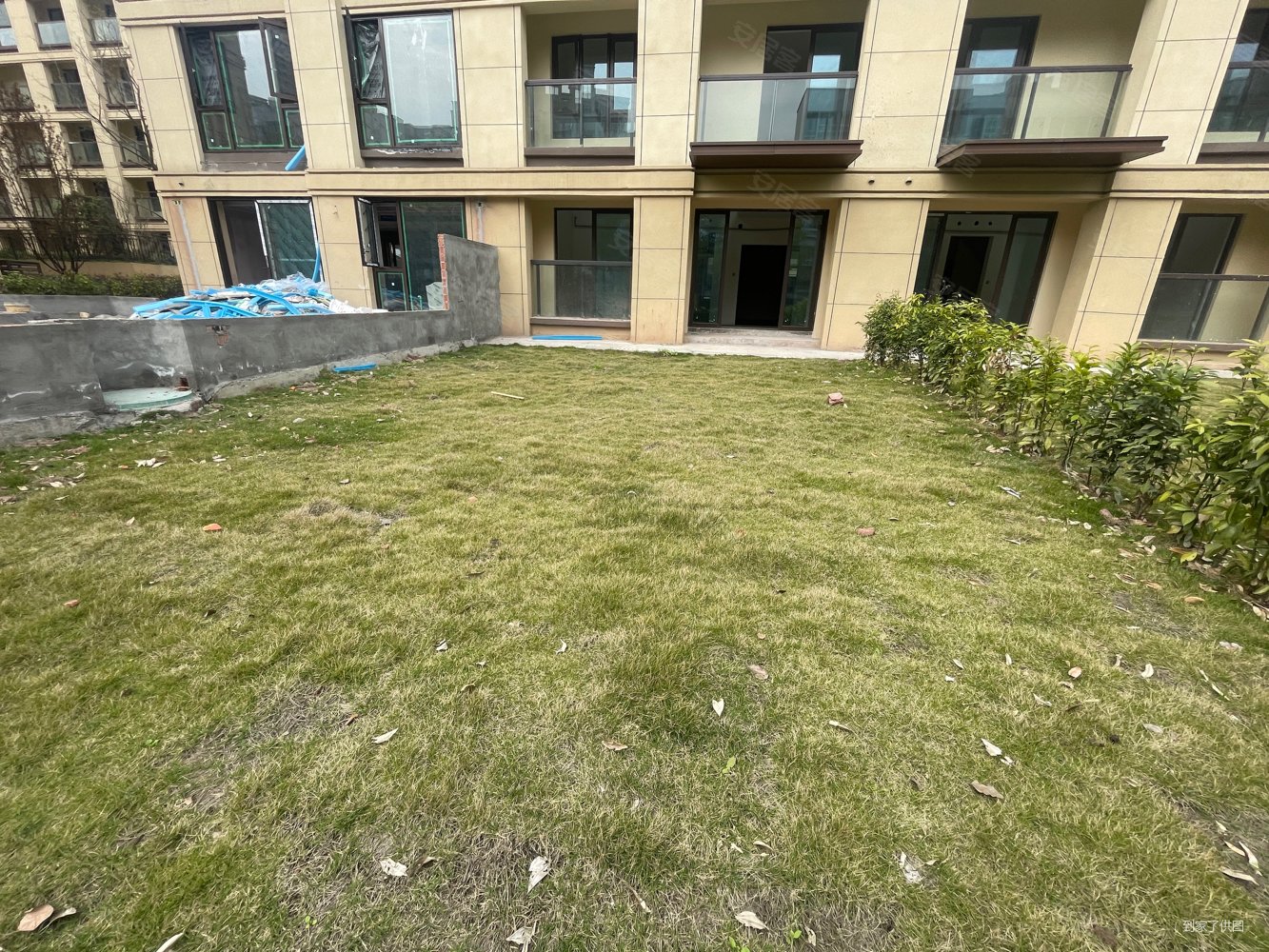 下叠别墅,带大花园,出门轻轨站,(西附) 房源,悦溪正荣府(一期)二手房