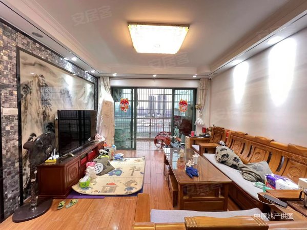 金碧花园三期电梯大三房两厅南向安静望别墅和江景总价低