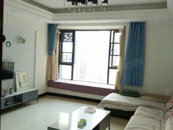 曲靖麒麟南市区金座福城南片区 精装四房 家具家电齐全 拎包入住出租房源真实图片