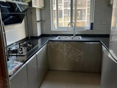 湖州吴兴八里店镇西山社区北区一期，精装修套房，2室，幼儿园门口 出行方便出租房源真实图片