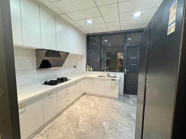 金华东阳东阳市中心海德公园(别墅)拍摄 直播 工作生活两不误 生活设备一应俱全 带院子 现代风出租房源真实图片