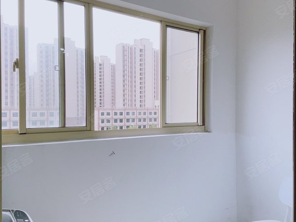 上海松江岳阳松南城金欣雅苑松江老城换房必看,两室一厅全明全南卧室