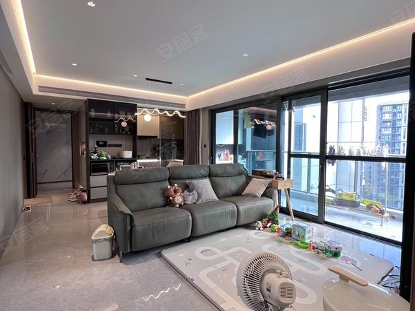 半山臻境 网红小姐姐都在看的小区 索菲亚全屋定制 拎包入住