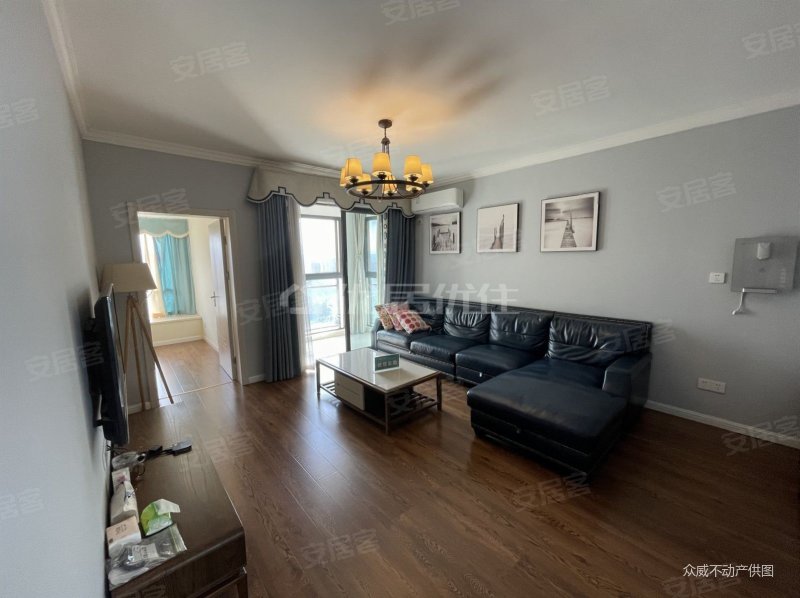 清江尚玲珑76.25平59万2室2厅1卫