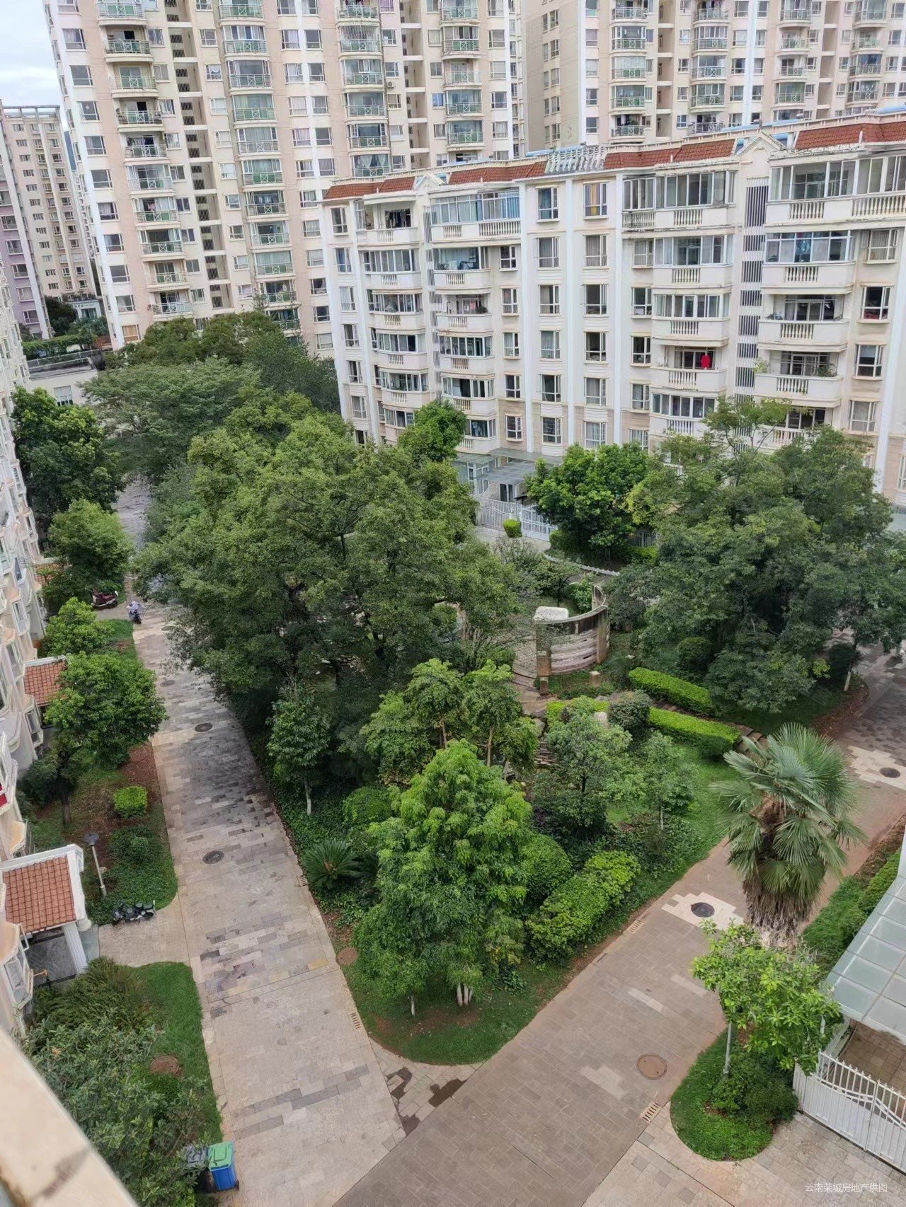 北市区公交车场江东小康城精装4房正南向急售